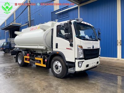 Xe ô tô xi téc chở xăng dầu 11 khối Howo 4 ngăn
