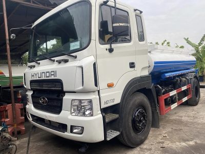 Xe ô tô xi téc chở nước 8 khối Hyundai HD170 cũ đời 2013