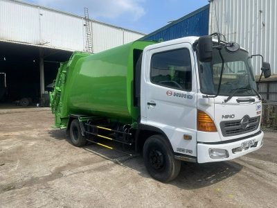 Xe cuốn ép chở rác 9 khối Hino FC đời 2007