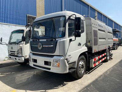 xe quét rác rửa đường