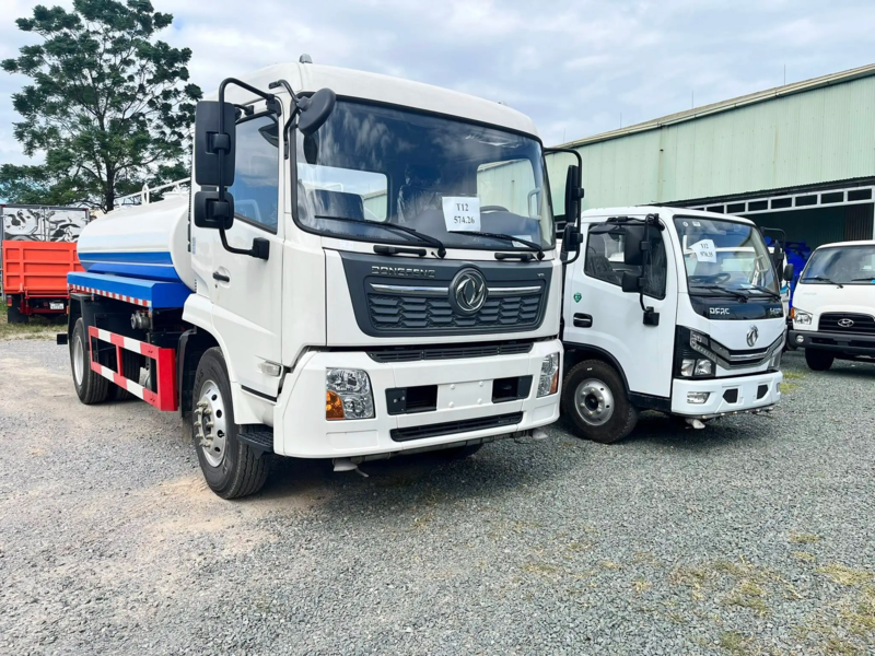 Quy trình vận hành xe phun nước tưới cây