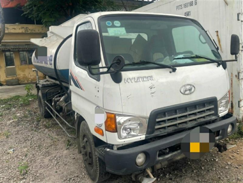 Thanh lý xe phun nước rửa đường cũ