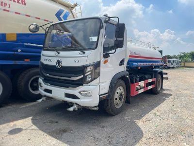 Xe phun nước 7 khối Dongfeng số 2 tầng